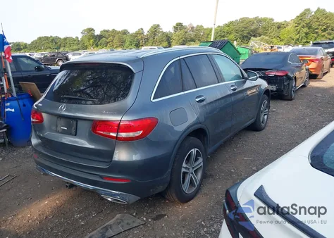 2017 Mercedes-Benz Glc 300 4Matic from USA, damaged, VIN WDC0G4KBXHF166000
